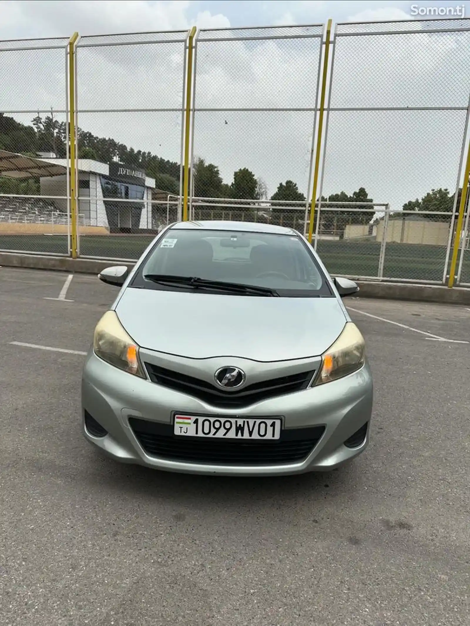 Toyota Vitz, 2011-1
