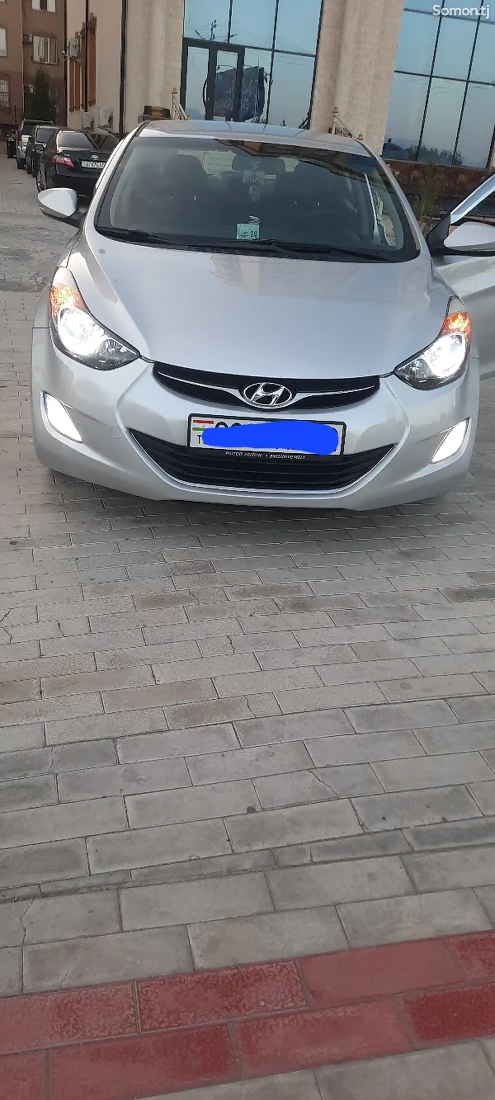 Hyundai Avante, 2010-11