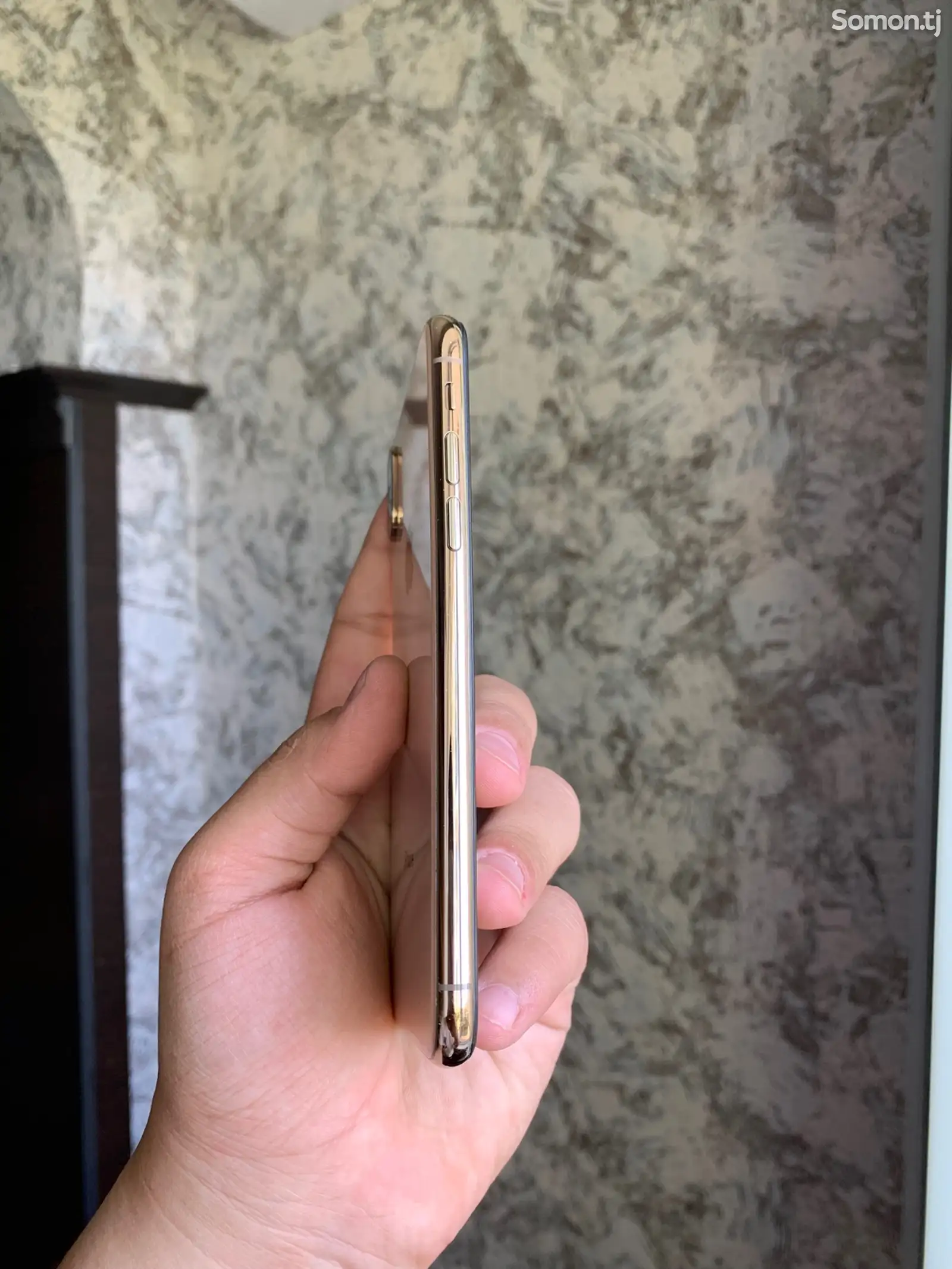 Apple iPhone Xs, 64 gb, Gold-3