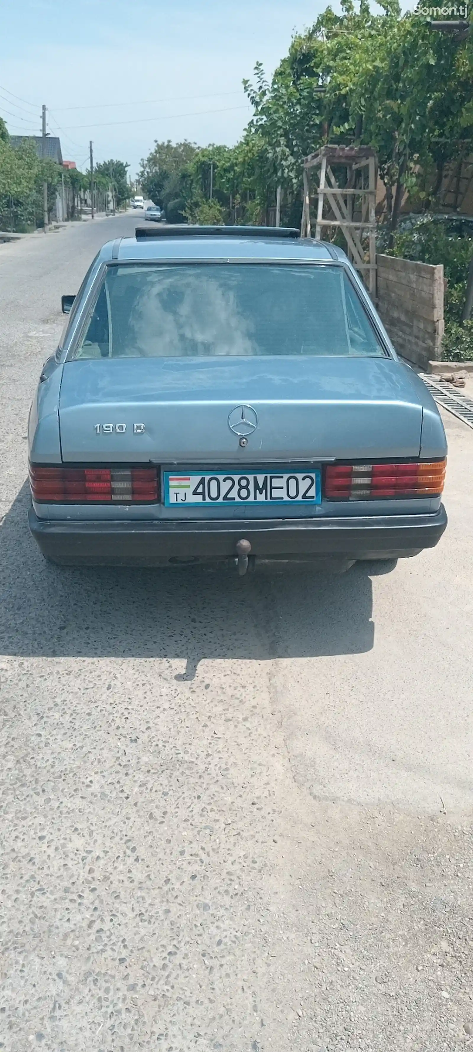 Mercedes-Benz W201, 1987-10