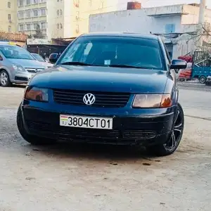 Volkswagen Passat, 2000