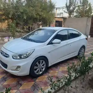 Hyundai Accent, 2016