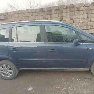 Opel Zafira, 2006