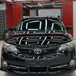 Toyota Camry, 2013