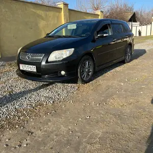 Toyota Fielder, 2011