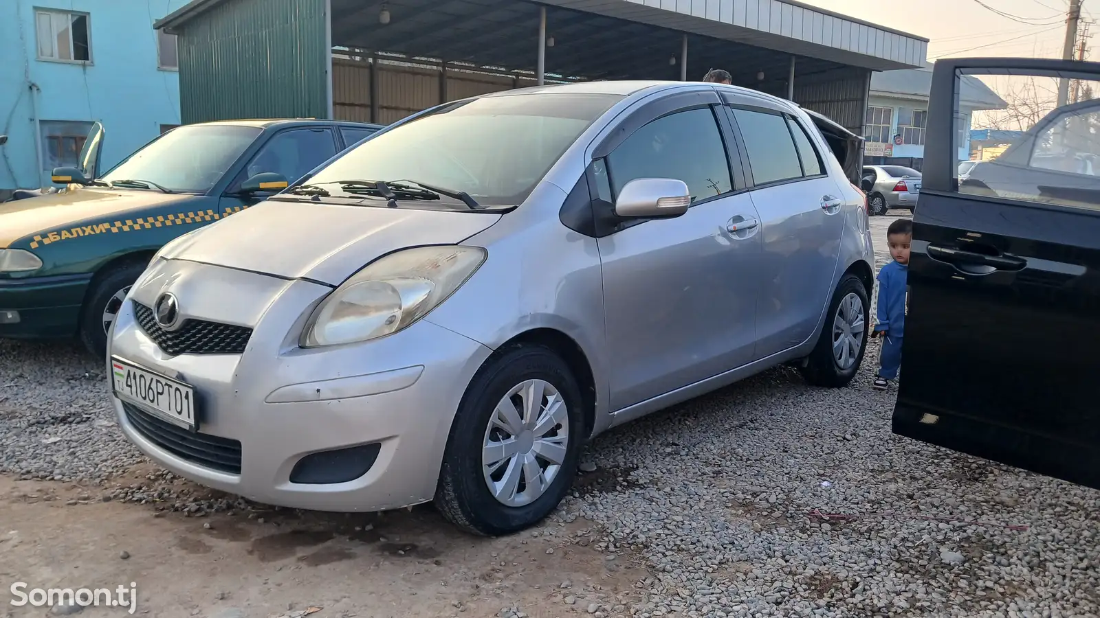 Toyota Vitz, 2009-1