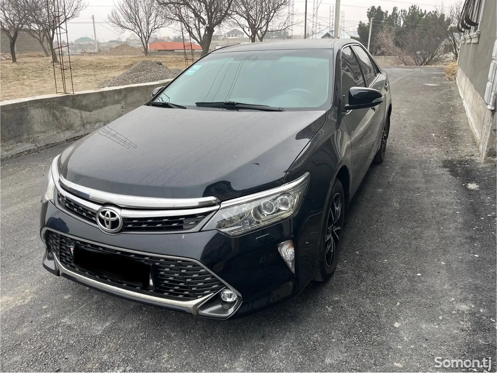 Toyota Camry, 2017-1