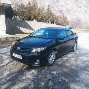 Toyota Corolla, 2011