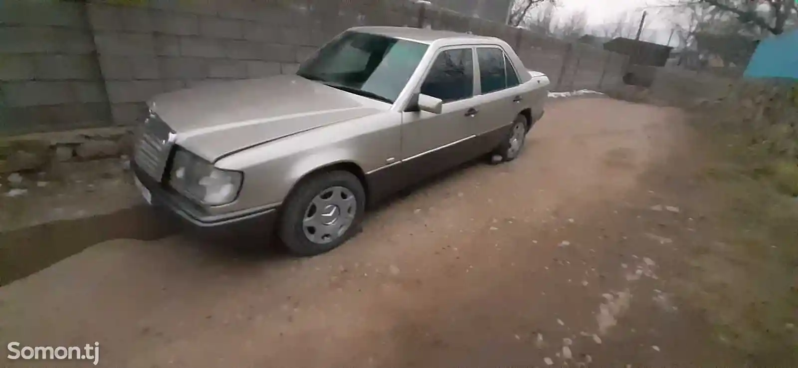 Mercedes-Benz W124, 1989-4