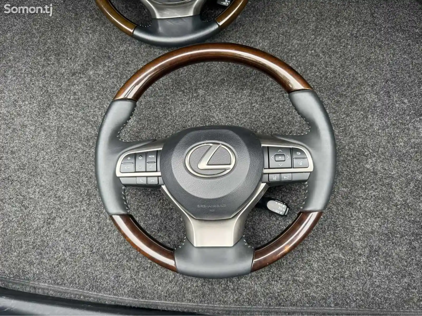 Руль от Lexus-1