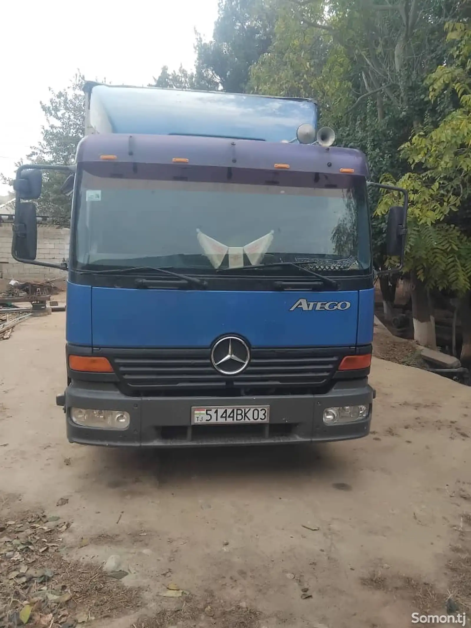 Бортовой грузовик Mercedes-Benz Atego, 2004-1