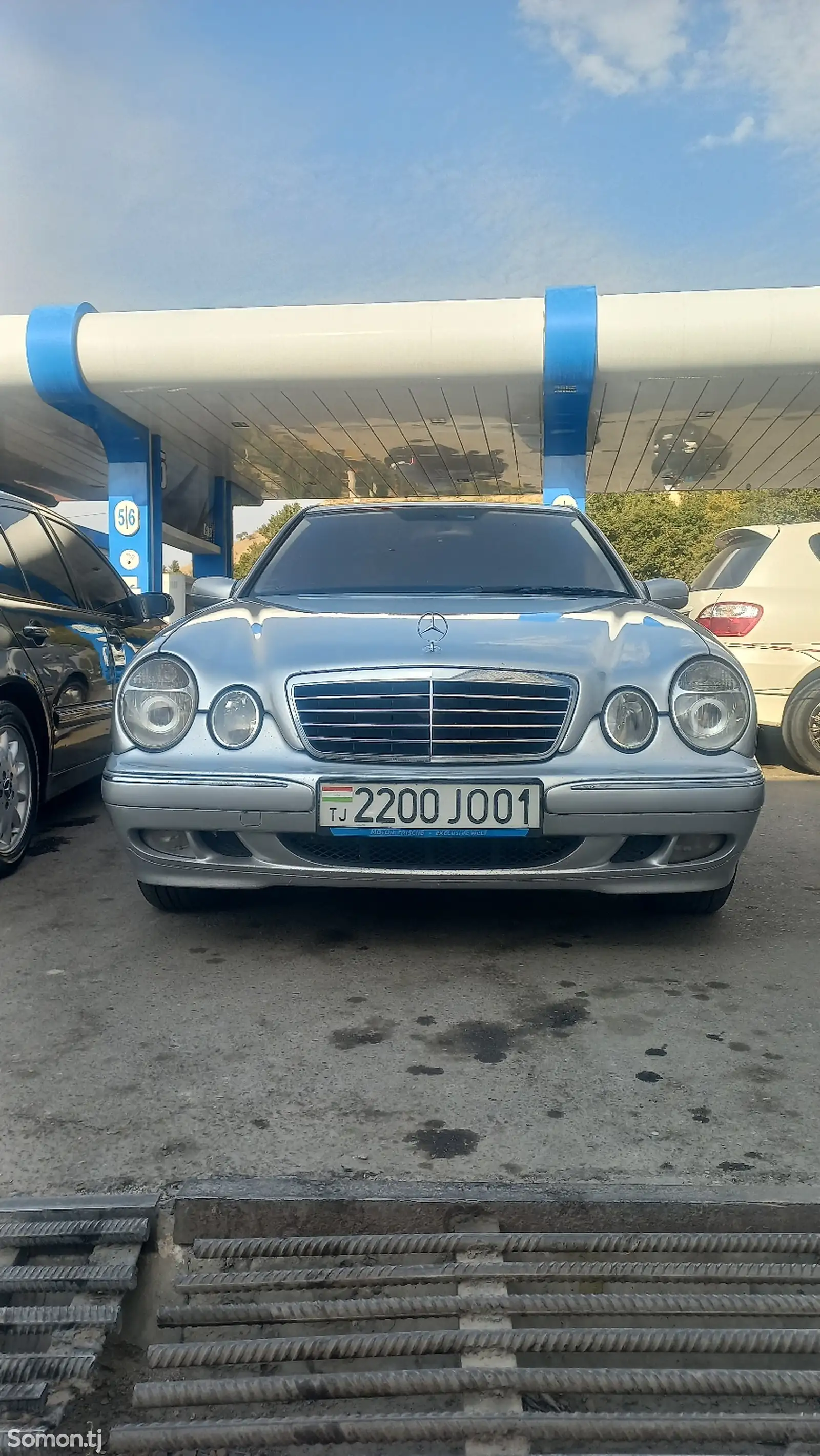 Mercedes-Benz E class, 2000-1