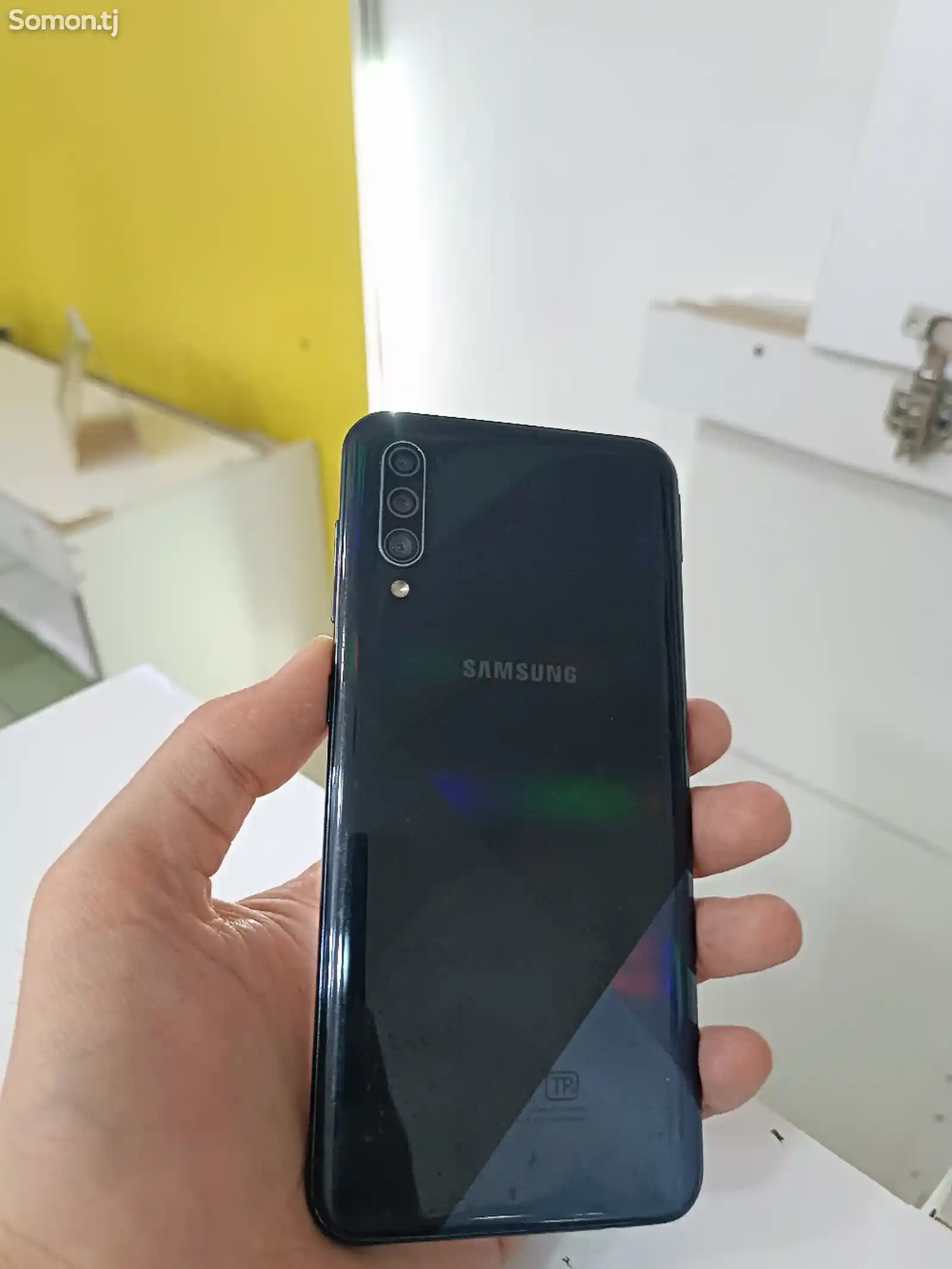 Samsung Galaxy A30-2