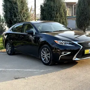 Lexus ES series, 2017