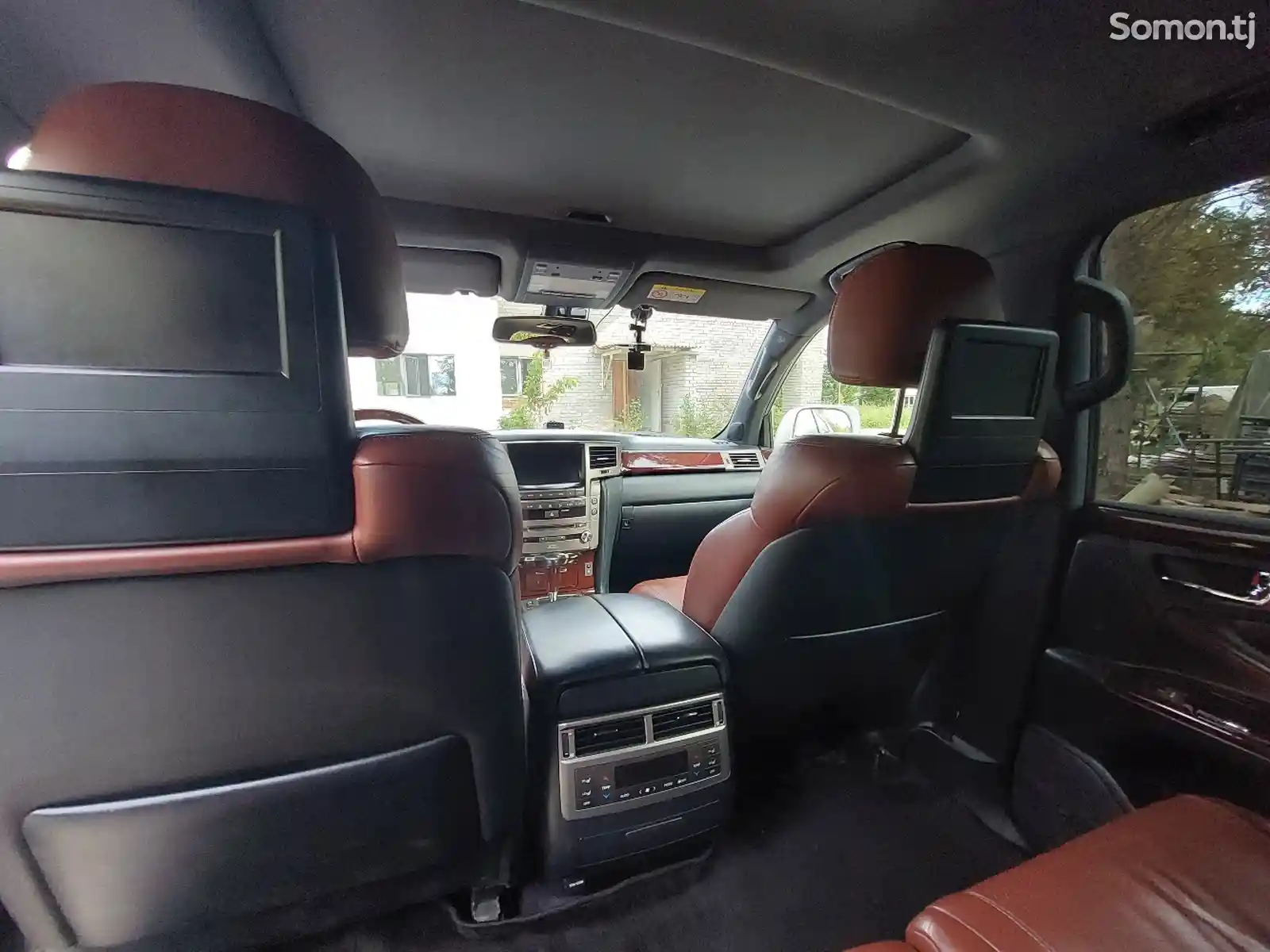 Lexus LX series, 2014-15