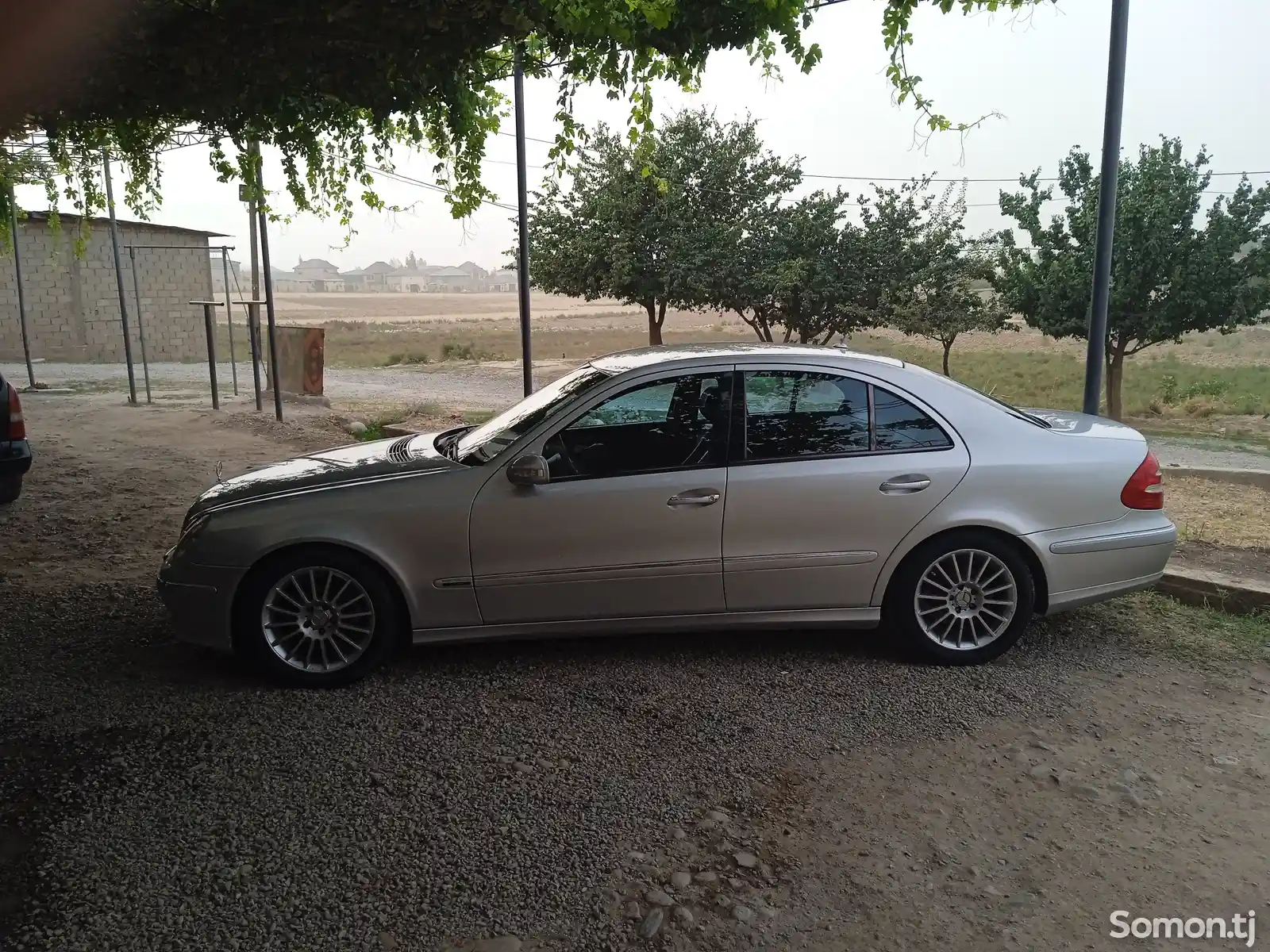 Mercedes-Benz E class, 2005-4