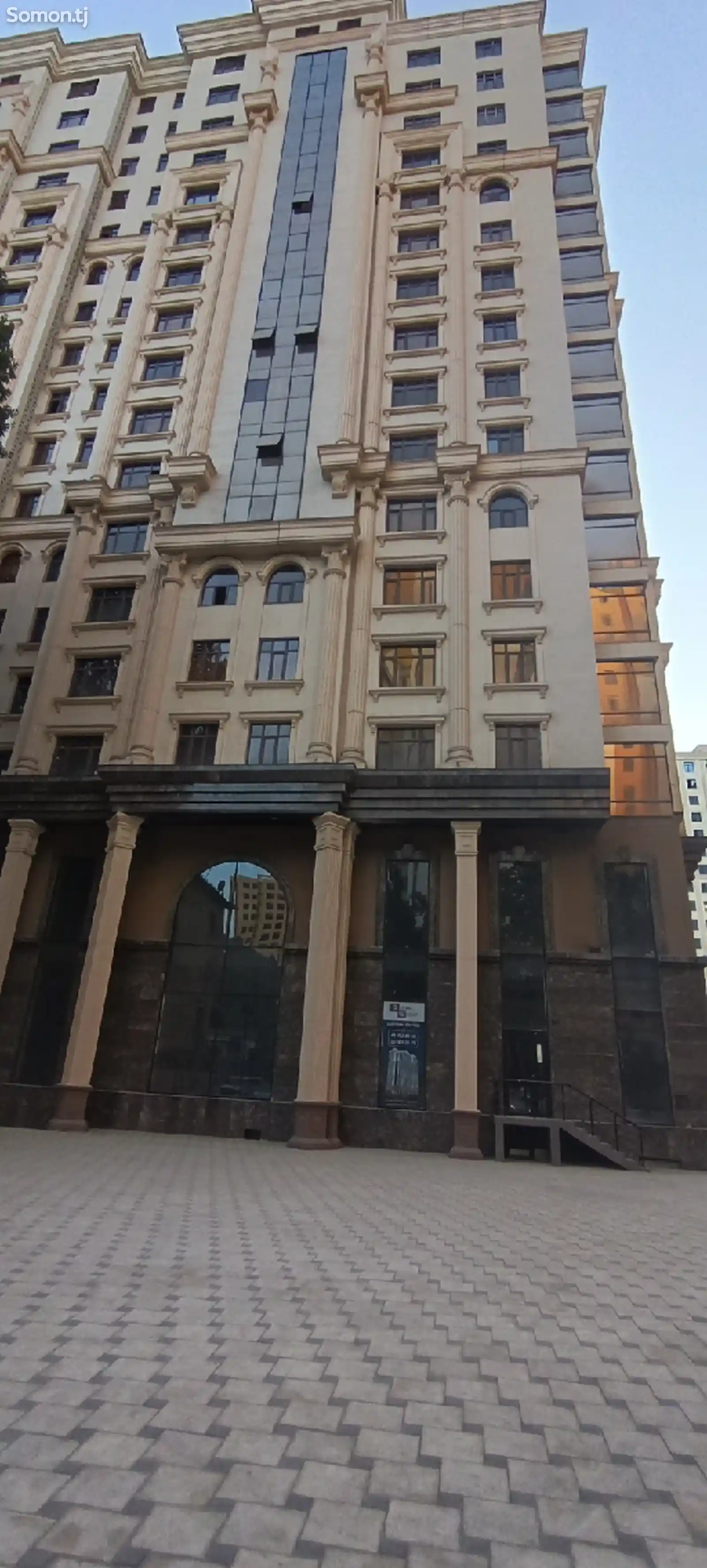 3-комн. квартира, 3 этаж, 138 м², Симург-10