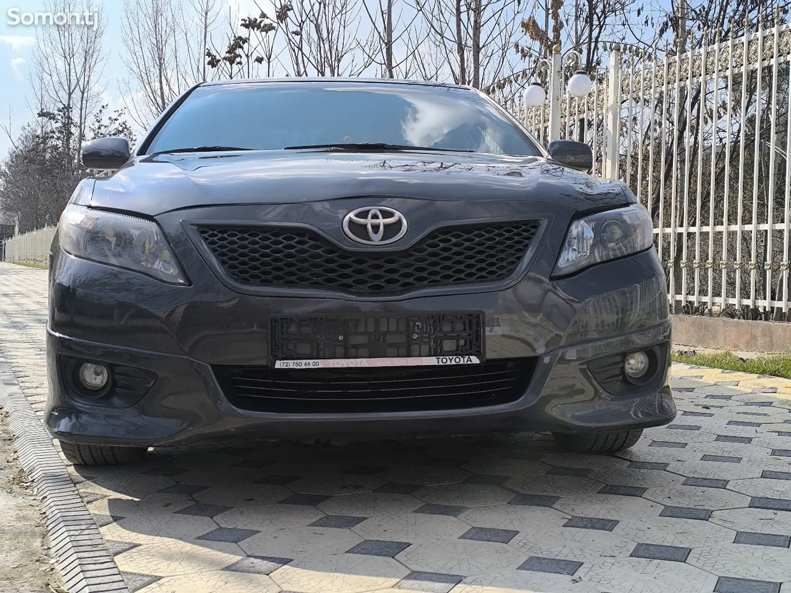 Toyota Camry, 2010-1