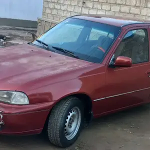 Daewoo Nexia, 1995