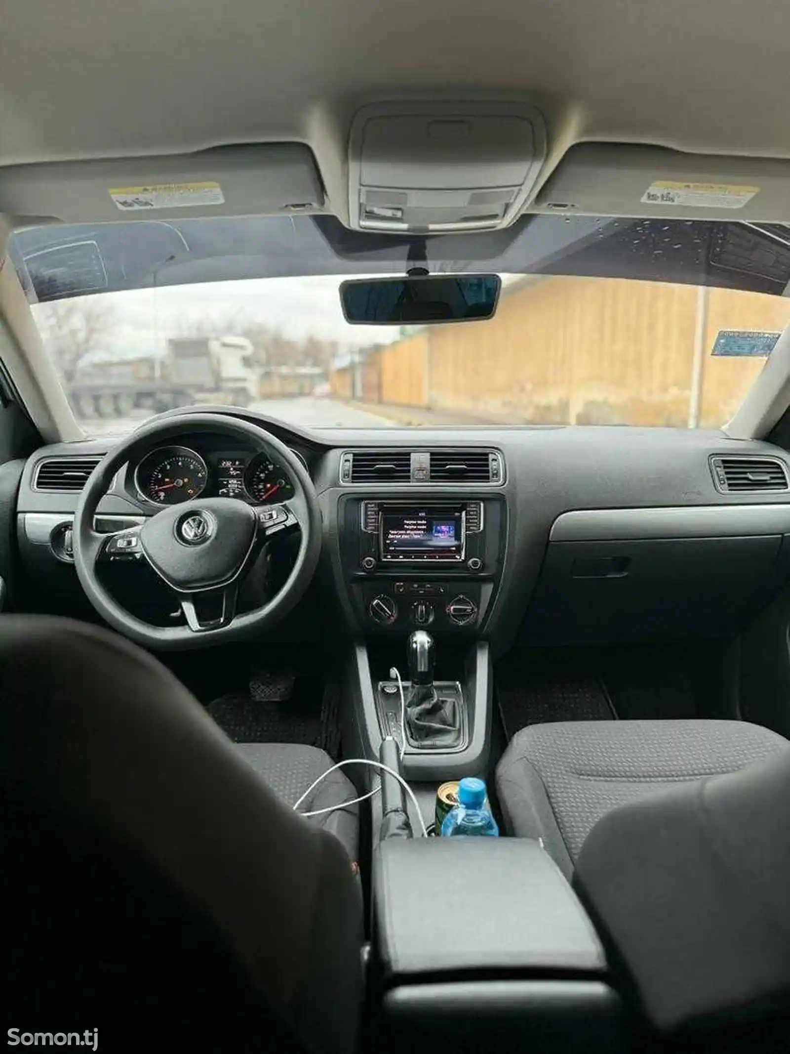 Volkswagen Jetta, 2017-7