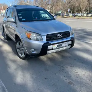 Toyota RAV 4, 2007