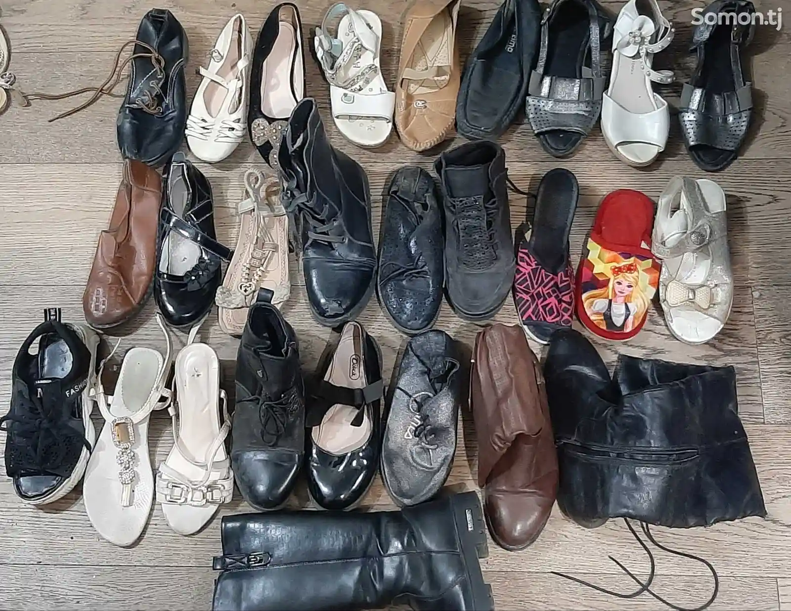 Комплект обувы для девочек