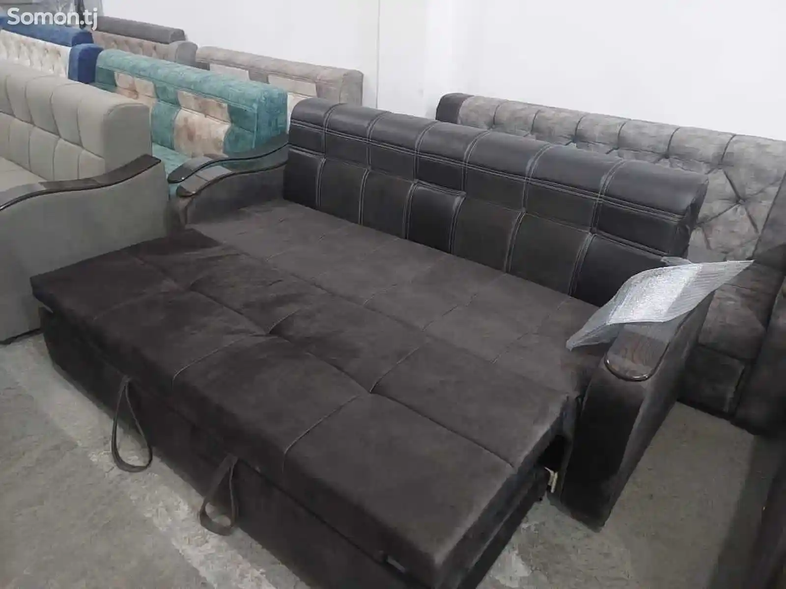 Раскладной диван для гостиной-6