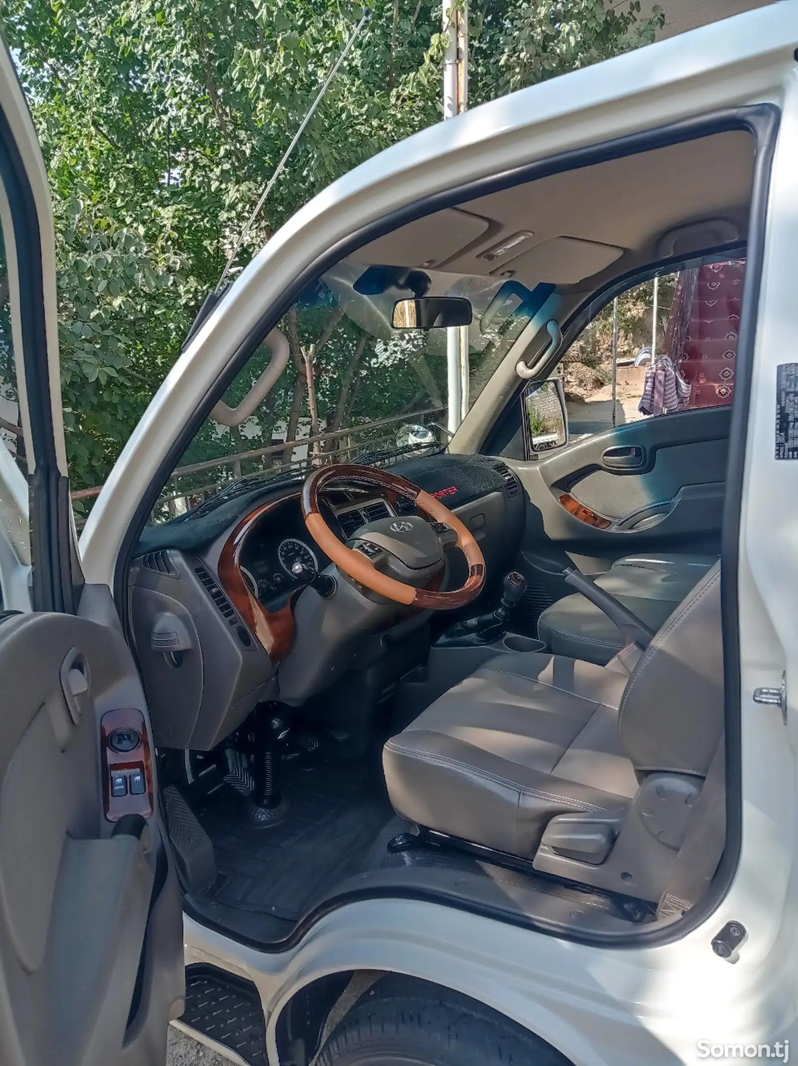 Бортовой автомобиль Hyundai Porter 2, 2015-9