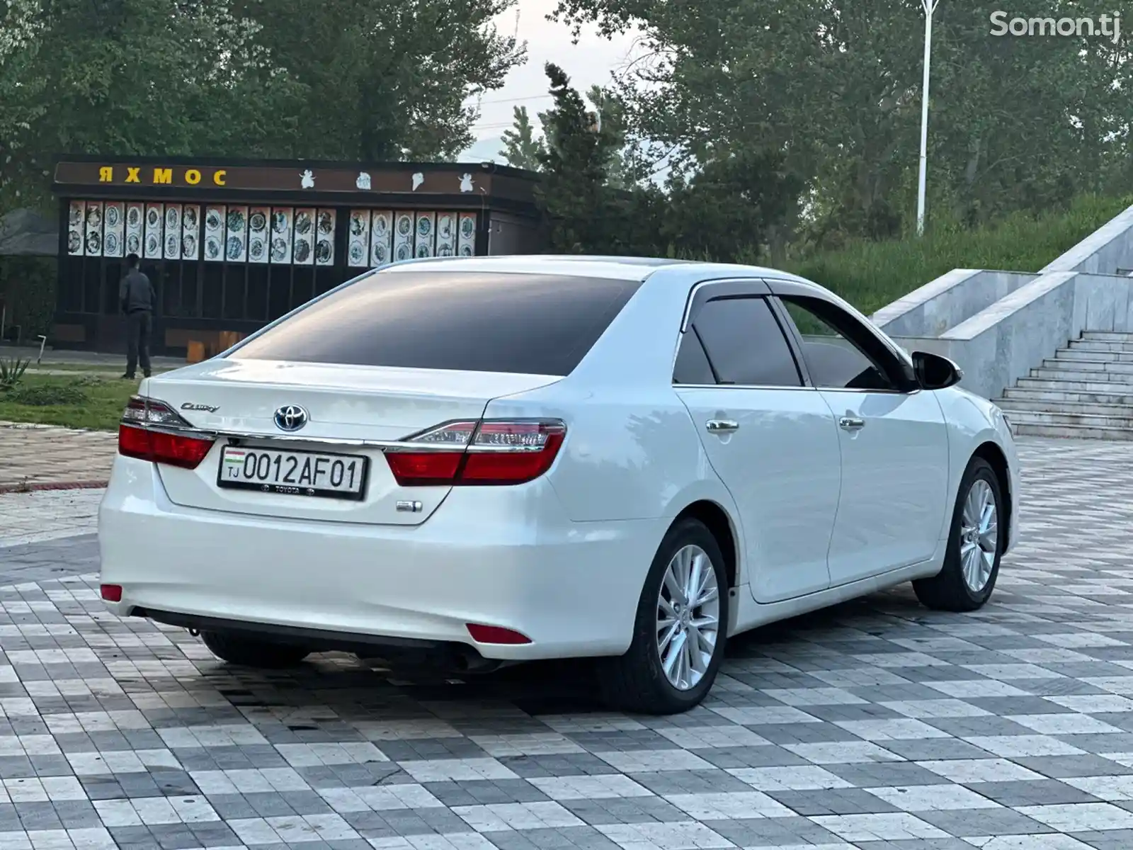 Toyota Camry, 2015-7