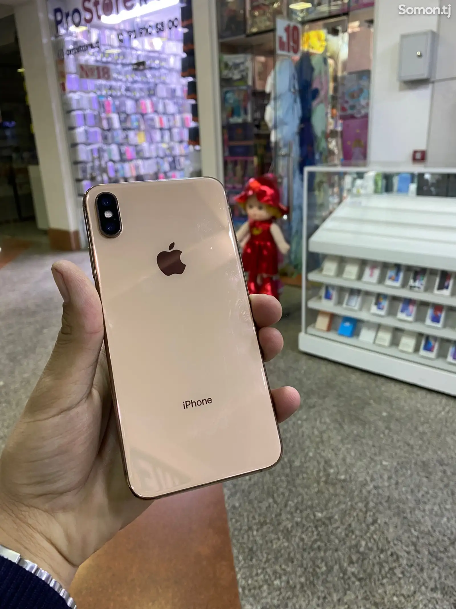 Apple iPhone Xs Max, 64 gb, Gold-1