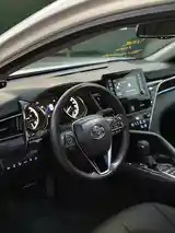 Toyota Camry, 2018-7