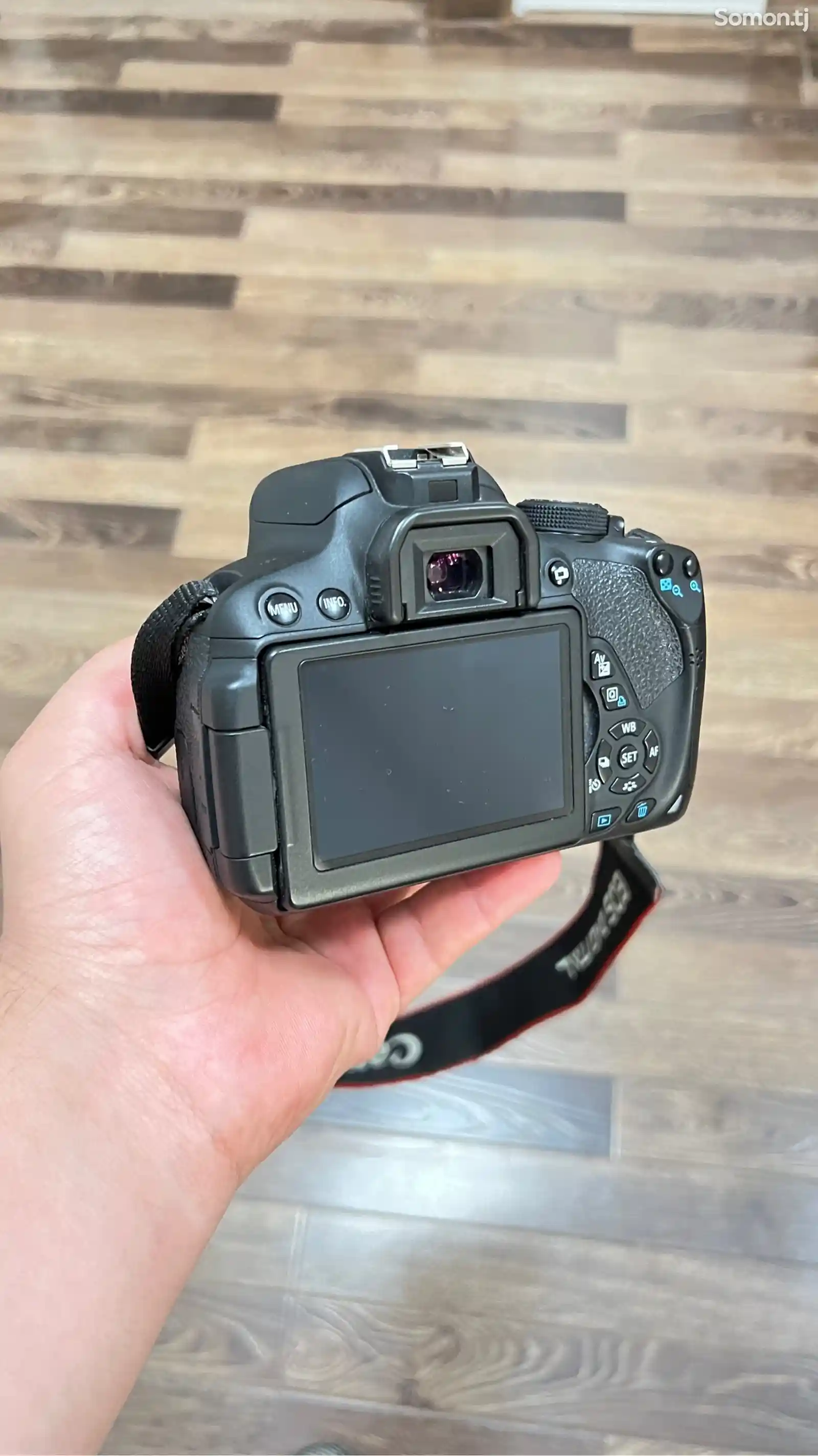 Фотоаппарат Canon EOS 700D Kit-4