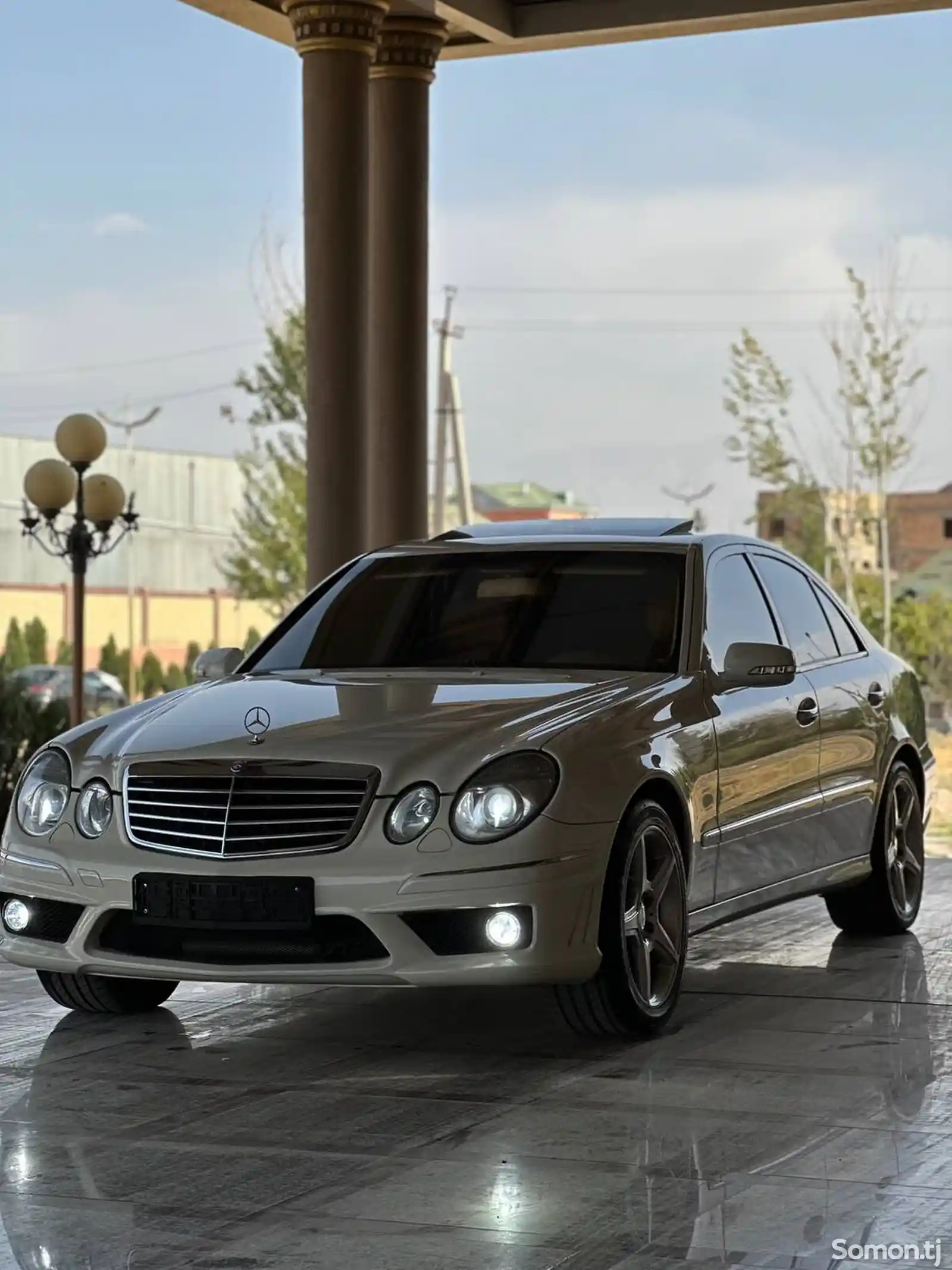 Mercedes-Benz E class, 2008-5