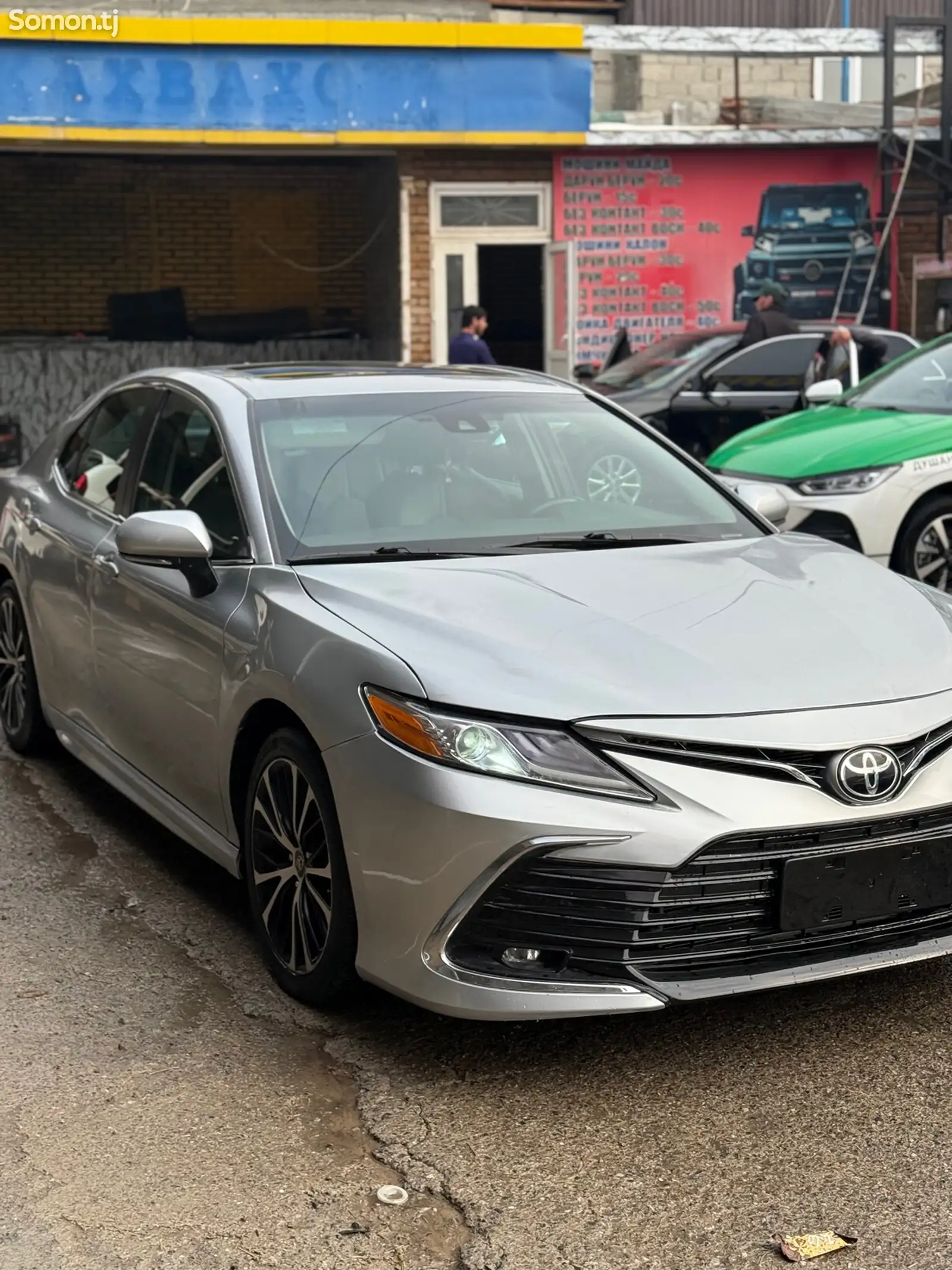 Toyota Camry, 2019-1