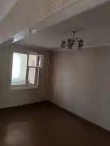 5-комн. квартира, 2 этаж, 100м², Зарафшон-7