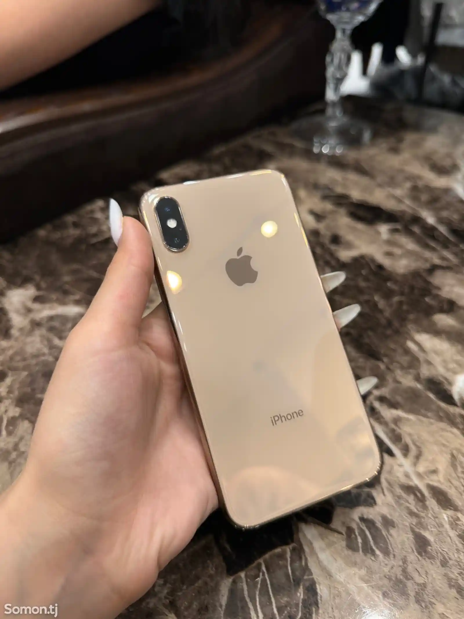 Apple iPhone Xs, 64 gb, Gold-1