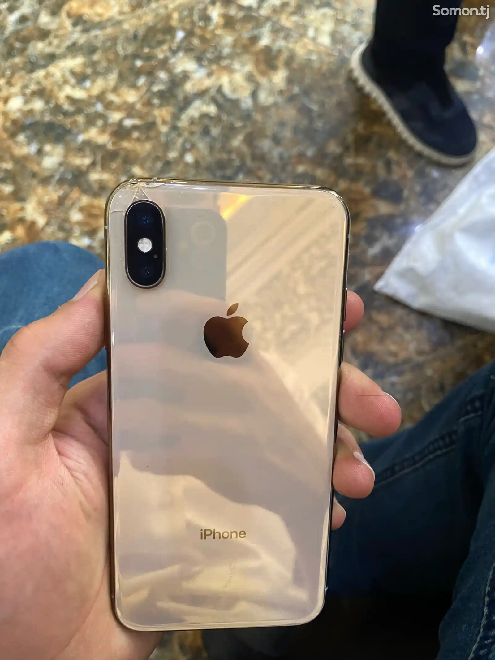 Apple iPhone Xs, 64 gb, Gold-1