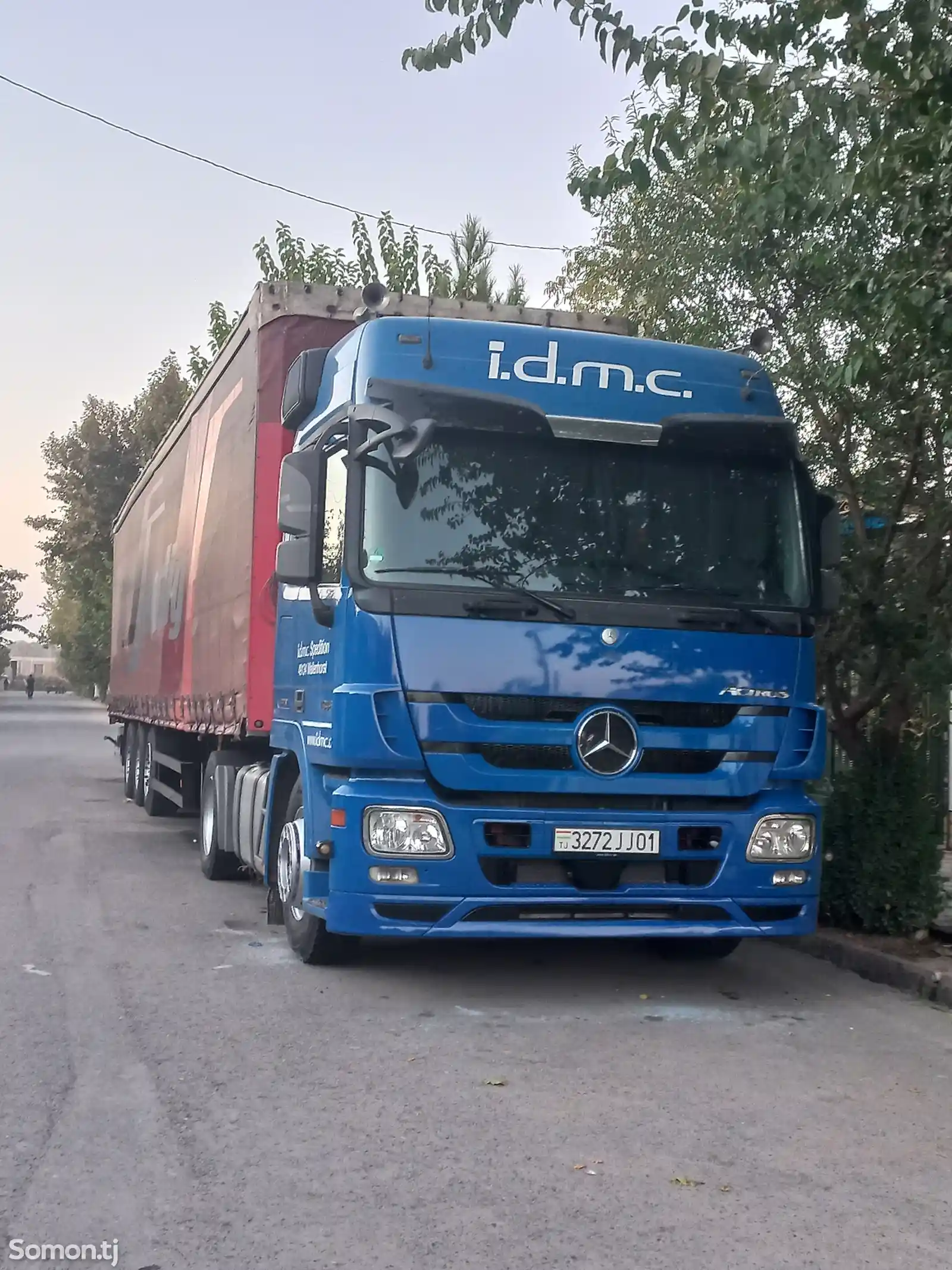 Бортовой автомобиль Mercedes-Benz Actros, 2010-1