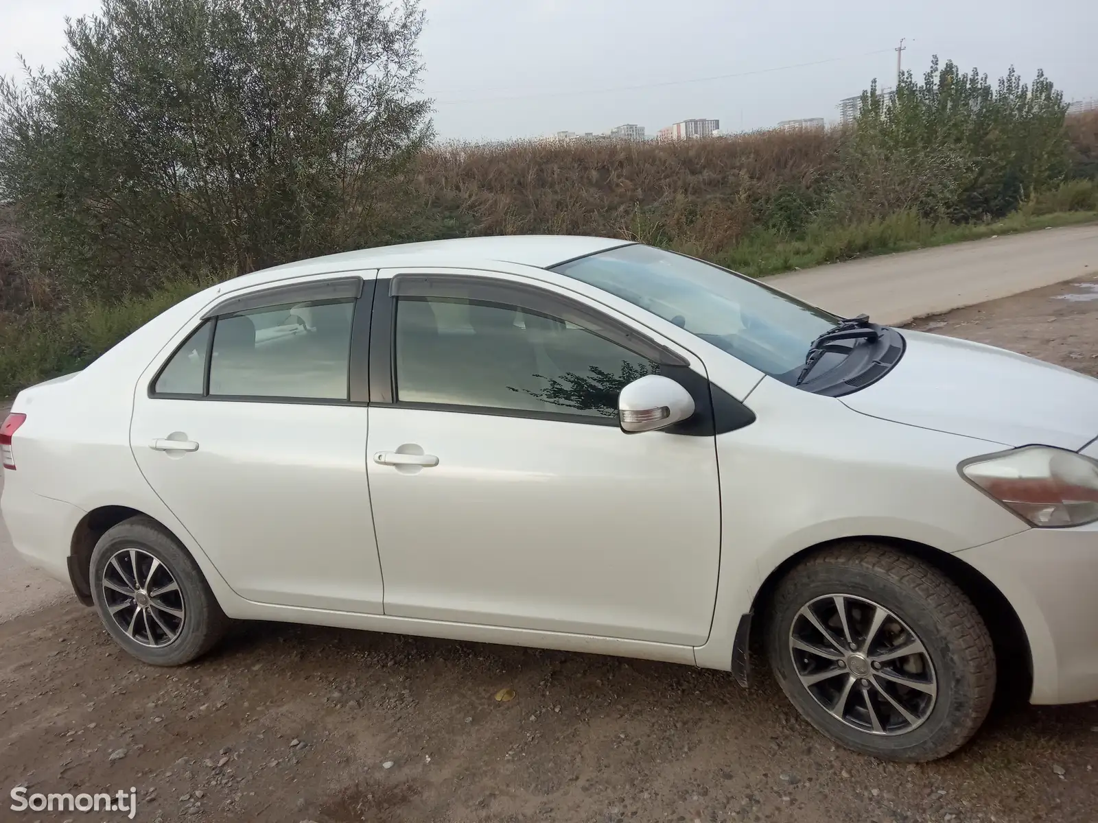 Toyota Belta, 2009-4