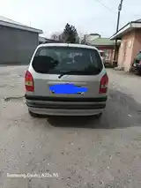 Opel Zafira, 2000-3