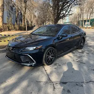 Toyota Camry, 2019