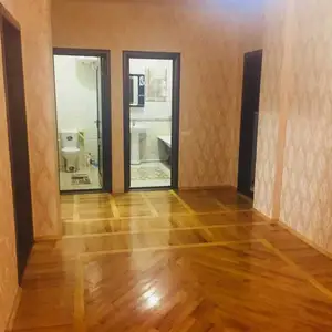 2-комн. квартира, 3 этаж, 110м², сомони