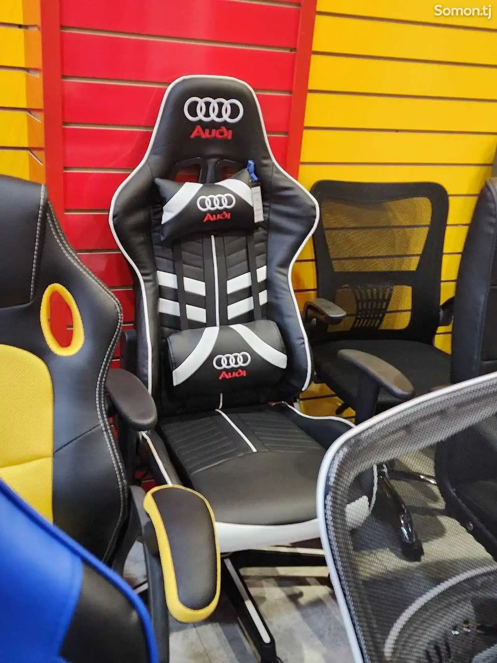 Игровое кресло Audi-5