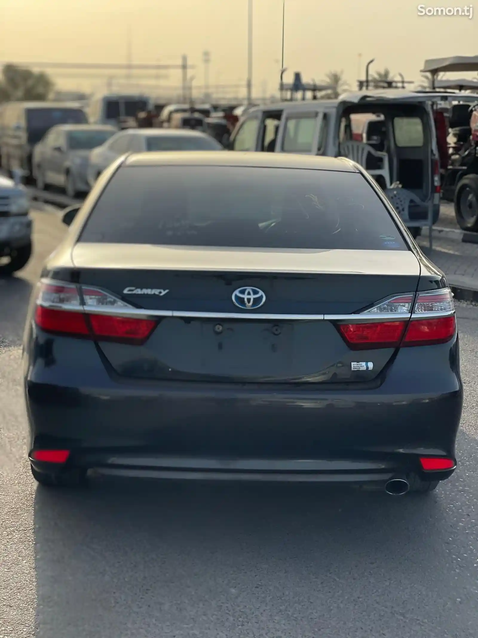 Toyota Camry, 2015-4