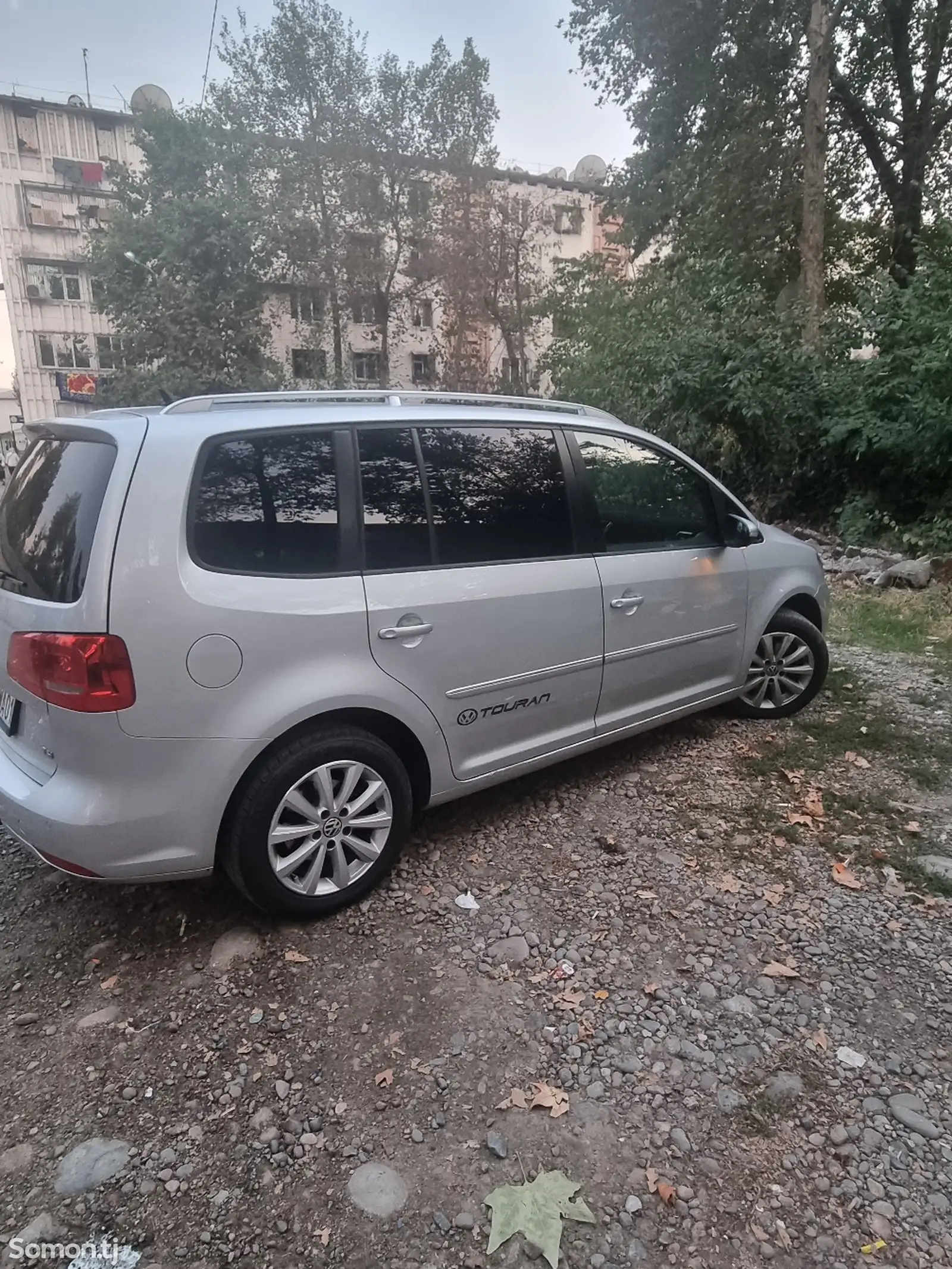 Volkswagen Touran, 2012-1