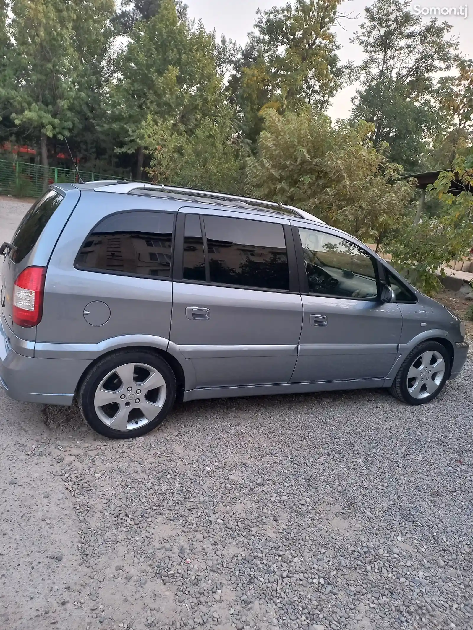 Opel Zafira, 2005-4