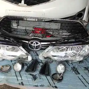 фары от Toyota Camry 2017