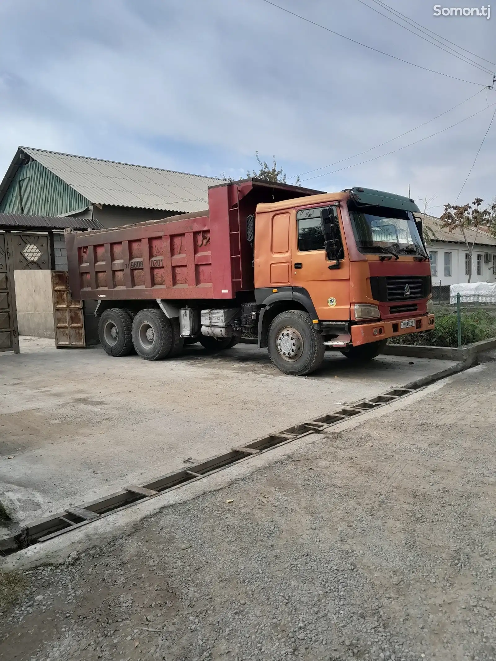 Самосвал Sinotruk Howo, 2019-1