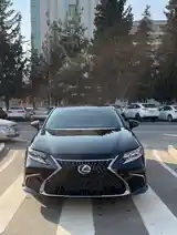 Lexus ES series, 2015-3