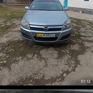 Opel Astra H, 2005